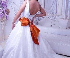 Contemporary And Elegant Wedding Gowns By Kosibah