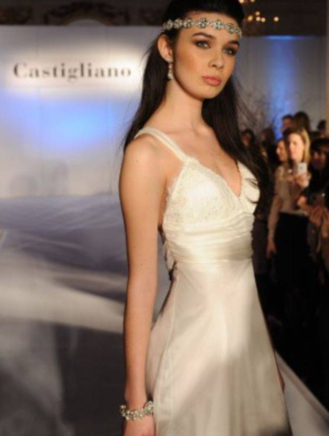 Caroline Castigliano Unveils Her New Collection