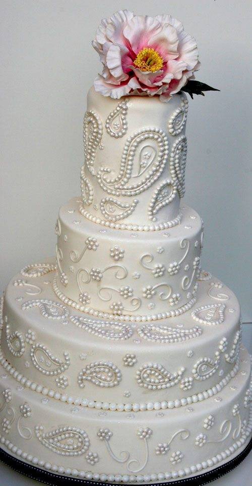 Fairtrade And Fairmined Gold Celebrates First Birthday Vintage wedding cakes