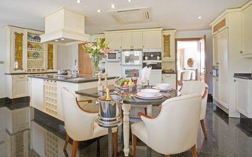Huge kitchen and casual dining Huge kitchen and casual dining