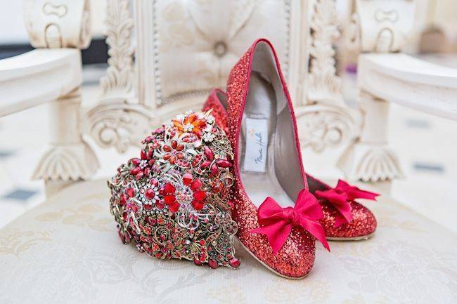 Blenheim Palace - red wedding shoes Blenheim Palace - red wedding shoes