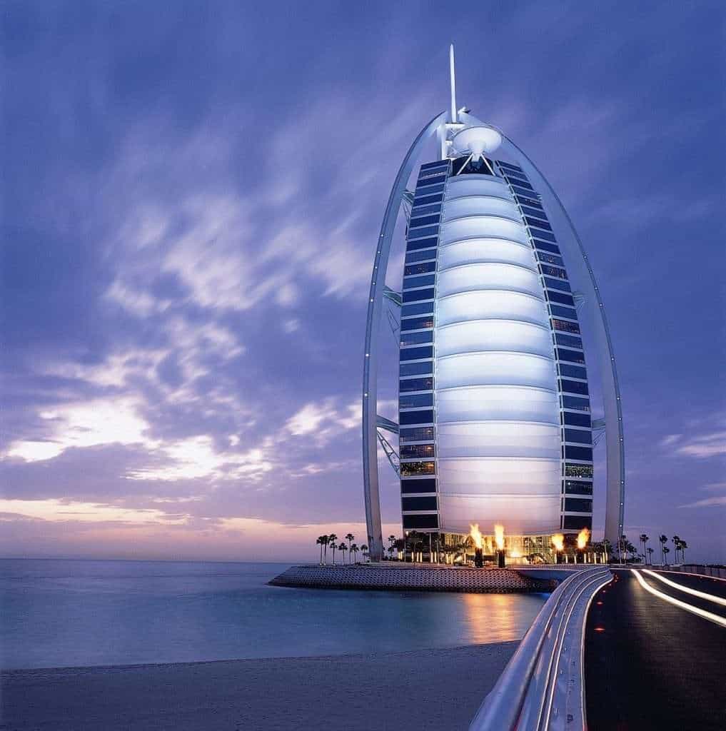 Have Your Dream Wedding At The 6 Star Burj Al Arab Burj Ala Arab Stunning View at Night