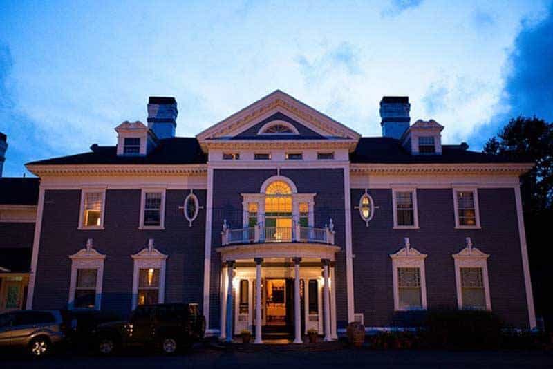 Kemble Inn