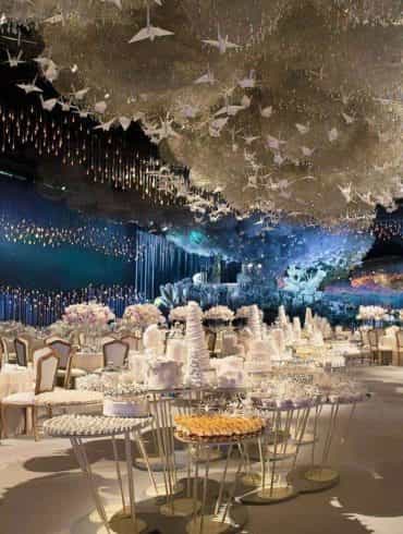Unbelievable Wedding On Cloud 9