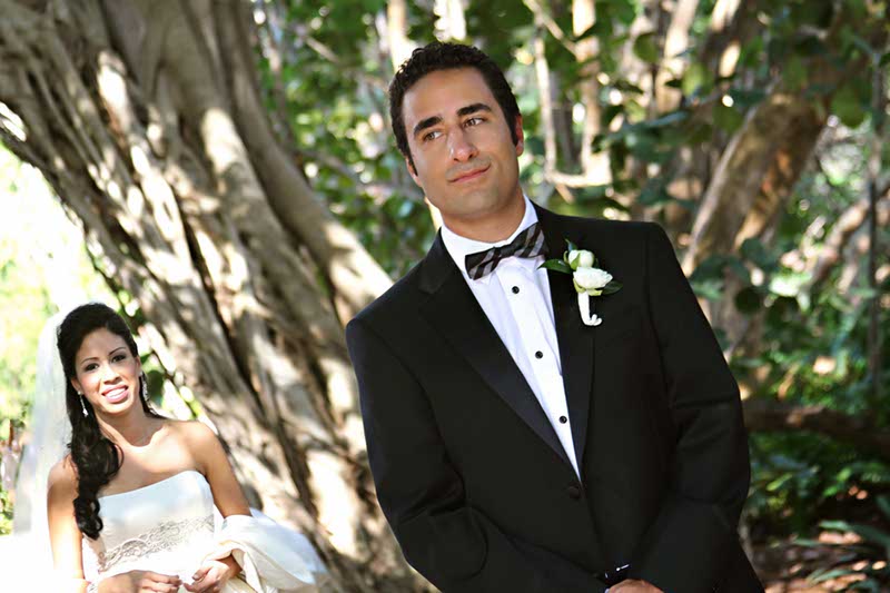 Magical Pink And Black Garden Wedding In Florida http://5starweddingdirectory.com/blog/wp-content/uploads/2015/04/Aziz_Aziz_Heather_Rice_Photography_IMG1065_low-1.jpg