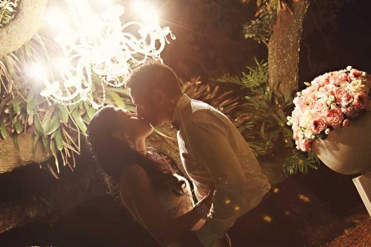 Magical Pink And Black Garden Wedding In Florida Real Wedding Florida