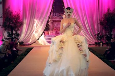 Brides the Show Opens Its Doors