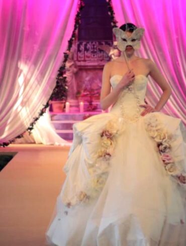 Brides the Show Opens Its Doors