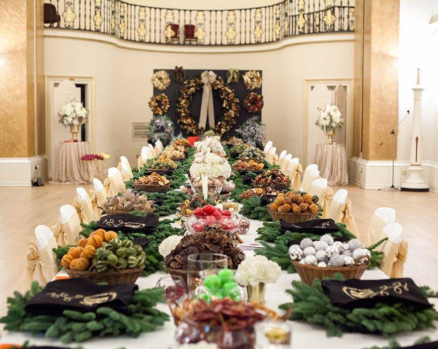 Amie Bone Christmas Wedding