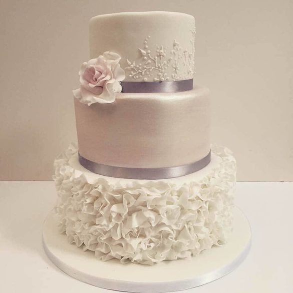 Top Wedding Cake Trends 2016