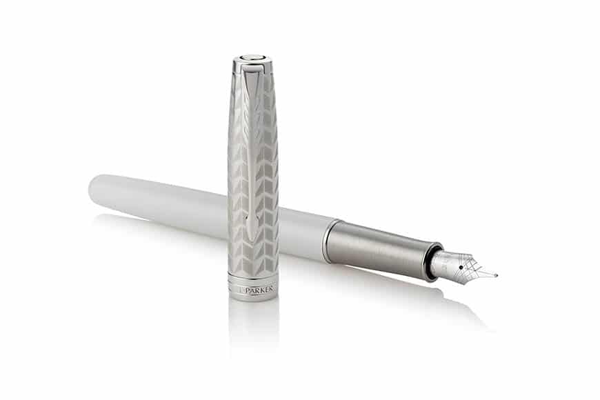 Sonnet Premium Metal and Pearl Fountain Pen Sonnet Premium Metal and Pearl Fountain Pen
