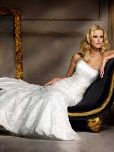 The UK’s Top Luxury Wedding Dress Designers