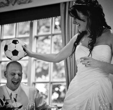 How Would You Feel If You Never Saw Your Wedding Photos?