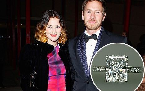Drew Barrymore Gets Engaged