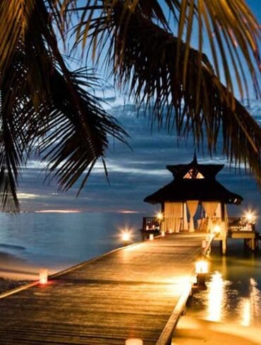 Roman​ce In Paradise Eco-Frie​ndly Honeymoon