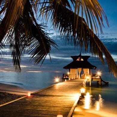 Roman​ce In Paradise Eco-Frie​ndly Honeymoon