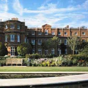 The Grove – A Perfect Retreat For Stressed Out Couples