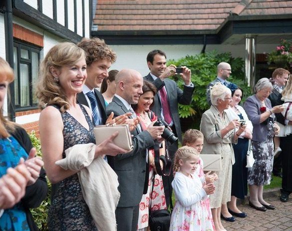 Ideas for Getting Guests to Participate in the Wedding