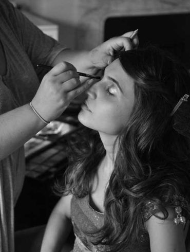 Inside Tips From Top Wedding Make-Up Artist