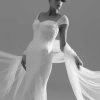 Sassi Holford Wins British Bridal Designer Of The Year