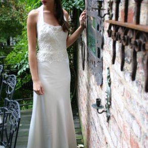 Johanna Hehir’s Classic Cuts With Romantic Detailing