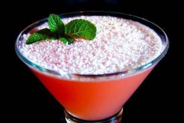 Bespoke Cocktails On Your Wedding Day