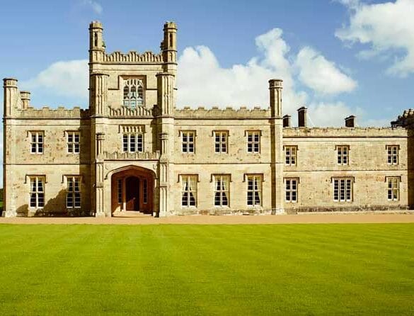 Ideal Wedding Venues – Getting Married in a UK Castle