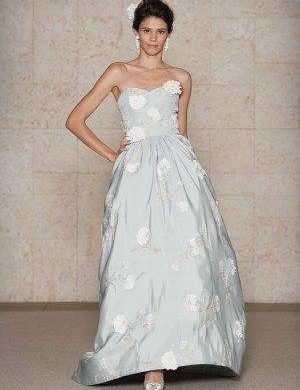 Don’t Miss The Oscar De La Renta Trunk Show