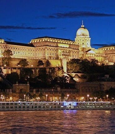 Experience Breathtaking Budapest