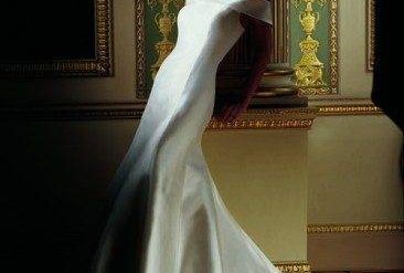 The Famous London Bridal Designer Sale