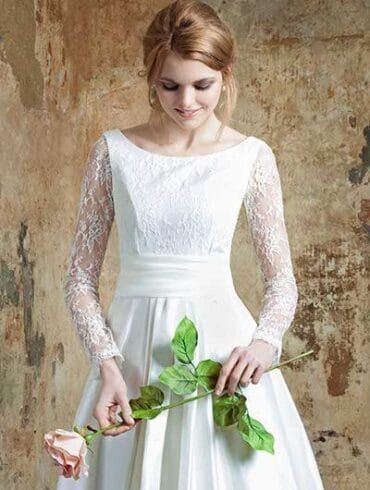 Emma Hunt Launches Echo Bridal Collection