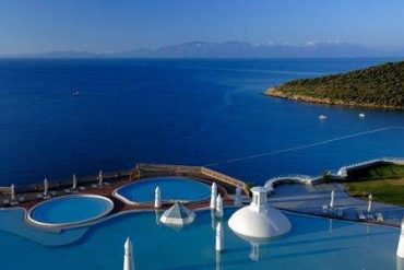 The Unique Tranquillity Of The Kempinski Hotel Barbaros Bay
