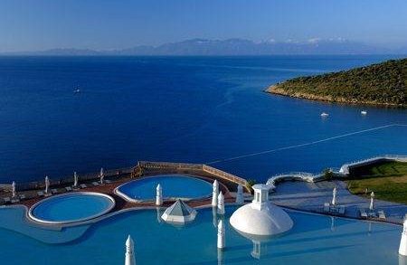 The Unique Tranquillity Of The Kempinski Hotel Barbaros Bay