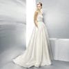 Jesus Peiro’s Retro Femininity Wedding Gowns