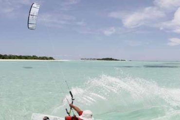 Why Honeymoon In The Maldives In May?