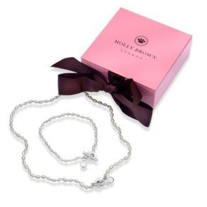 Gorgeous Gifts For Your Beautiful Bridesmaids