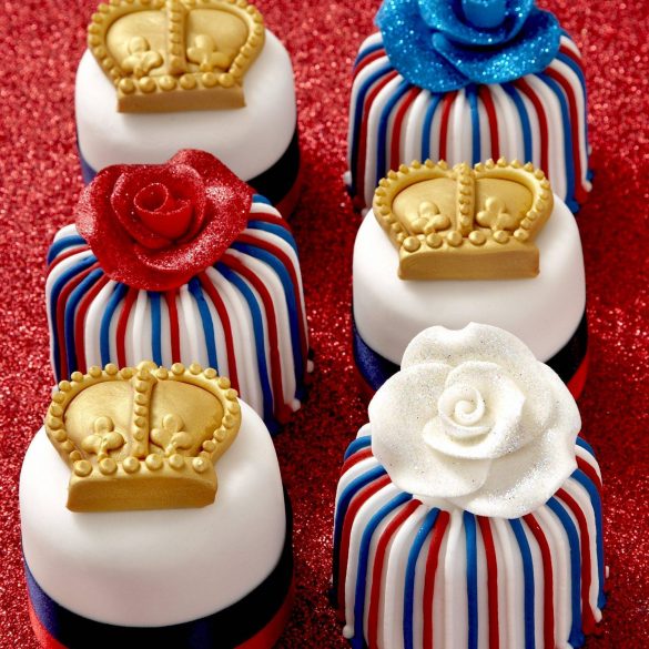 Interview With Mich Turner – The Little Venice Cake Company