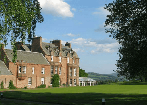 Five Top Intimate Luxury Wedding Venues in Scotland