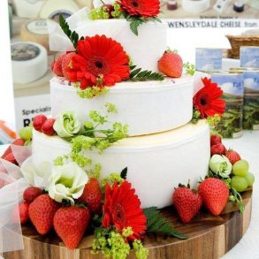 Cheese Wedding Cakes Are The Latest Trend For Weddings