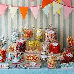 Sweet idea to keep your wedding guests entertained?