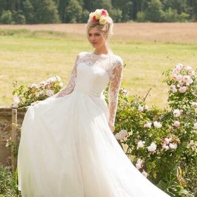 Lyn Ashworth By Sarah Barrett To Be Loved Bridal Collection