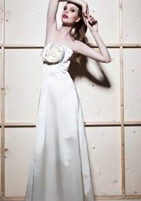 Kisui Presents Alice In Wonderland Glamour