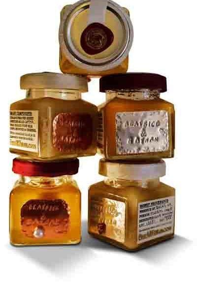 A New Range Of Keepsake Wedding Favours