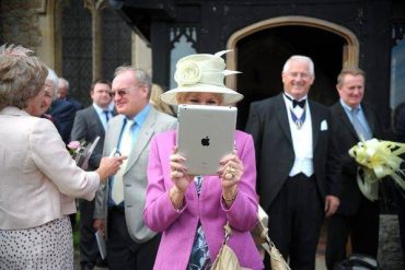 Apple IPad Wedding Photographer