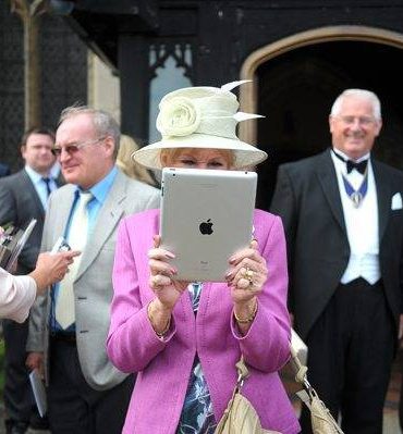 Apple IPad Wedding Photographer