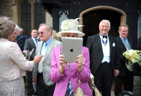 Apple IPad Wedding Photographer
