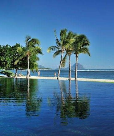 Honeymoon at The Maradiva Resort in Mauritius