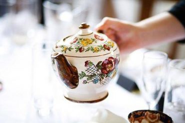 How to Plan a Vintage Wedding Theme around the Victorian Era