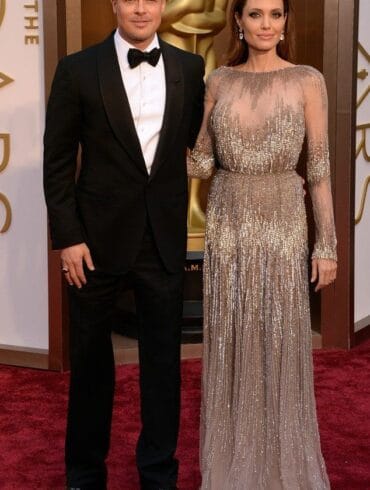 Brad Pitt And Angelina Jolie Marry In France