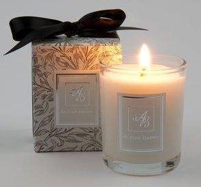Naturally beautiful wedding candles